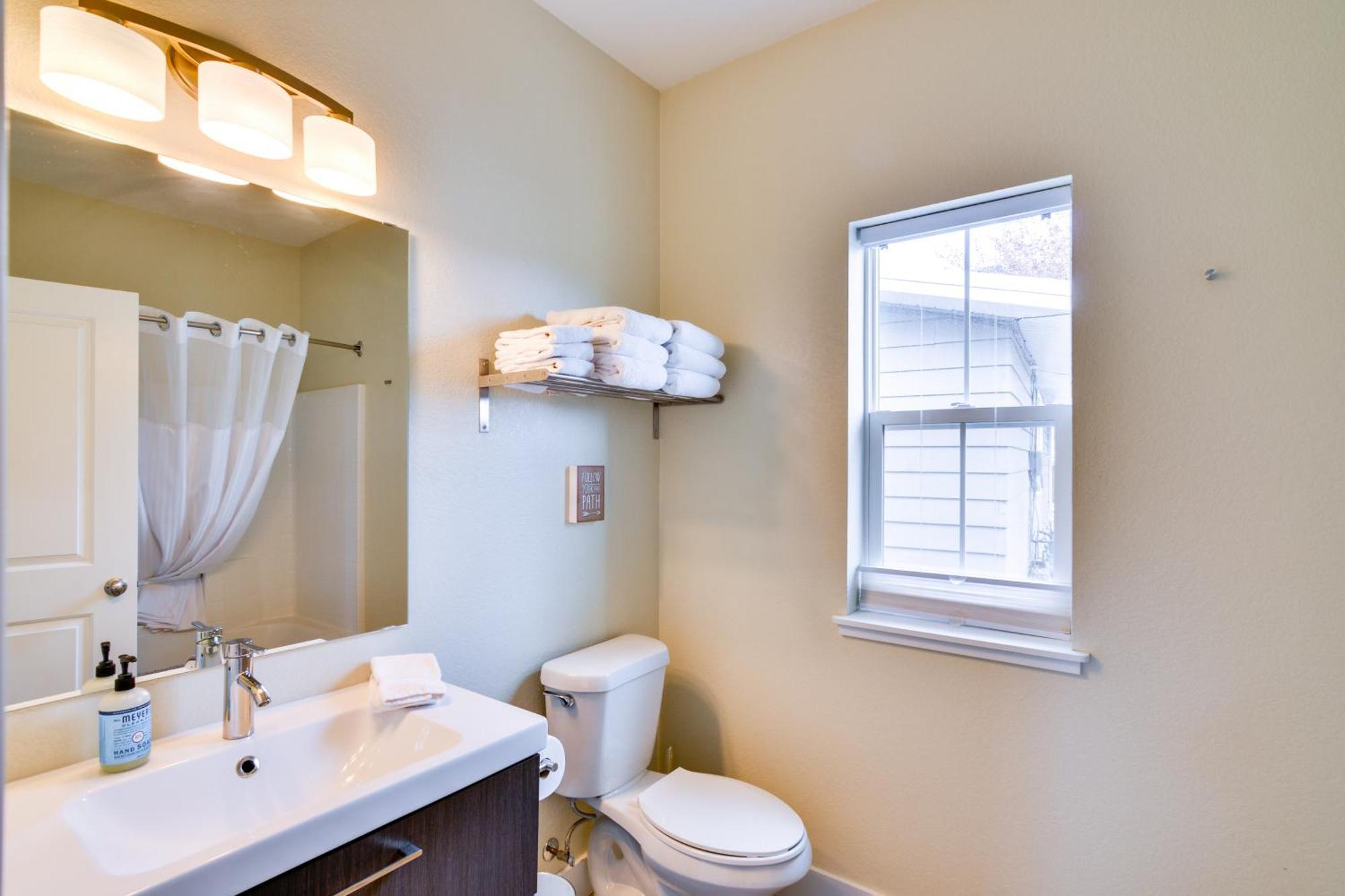Downtown Buena Vista Condo Walk To River And Cafes! Экстерьер фото